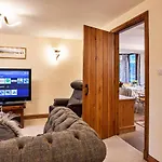 Finest Retreats - Bretherdale Hall * Tebay