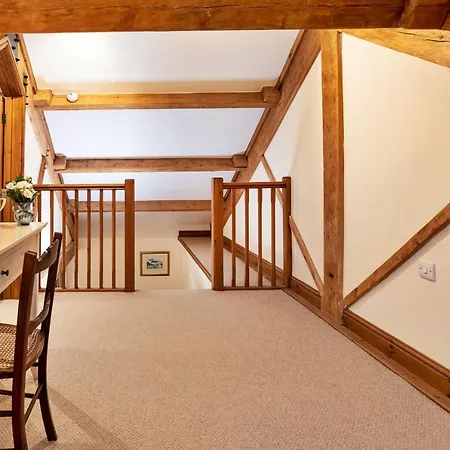 Finest Retreats - Bretherdale Hall * تيباي