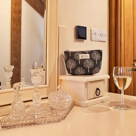 Finest Retreats - Bretherdale Hall